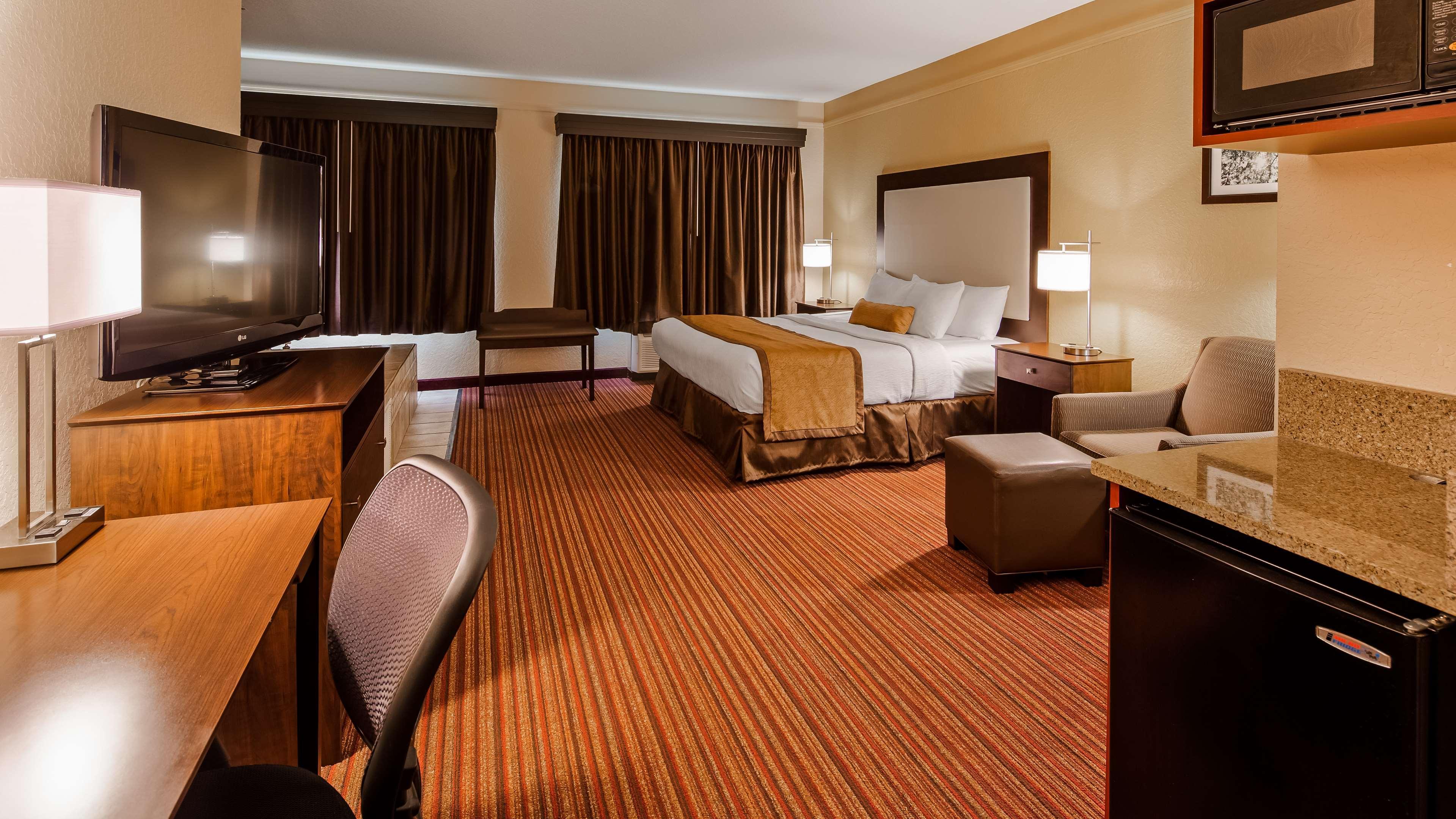Best Western Plus Strawberry Inn & Suites Knoxville Extérieur photo