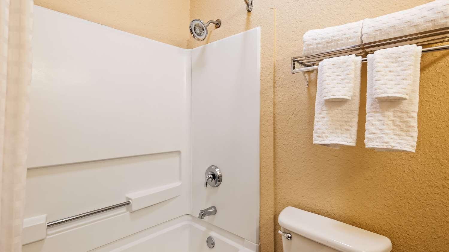 Best Western Plus Strawberry Inn & Suites Knoxville Extérieur photo