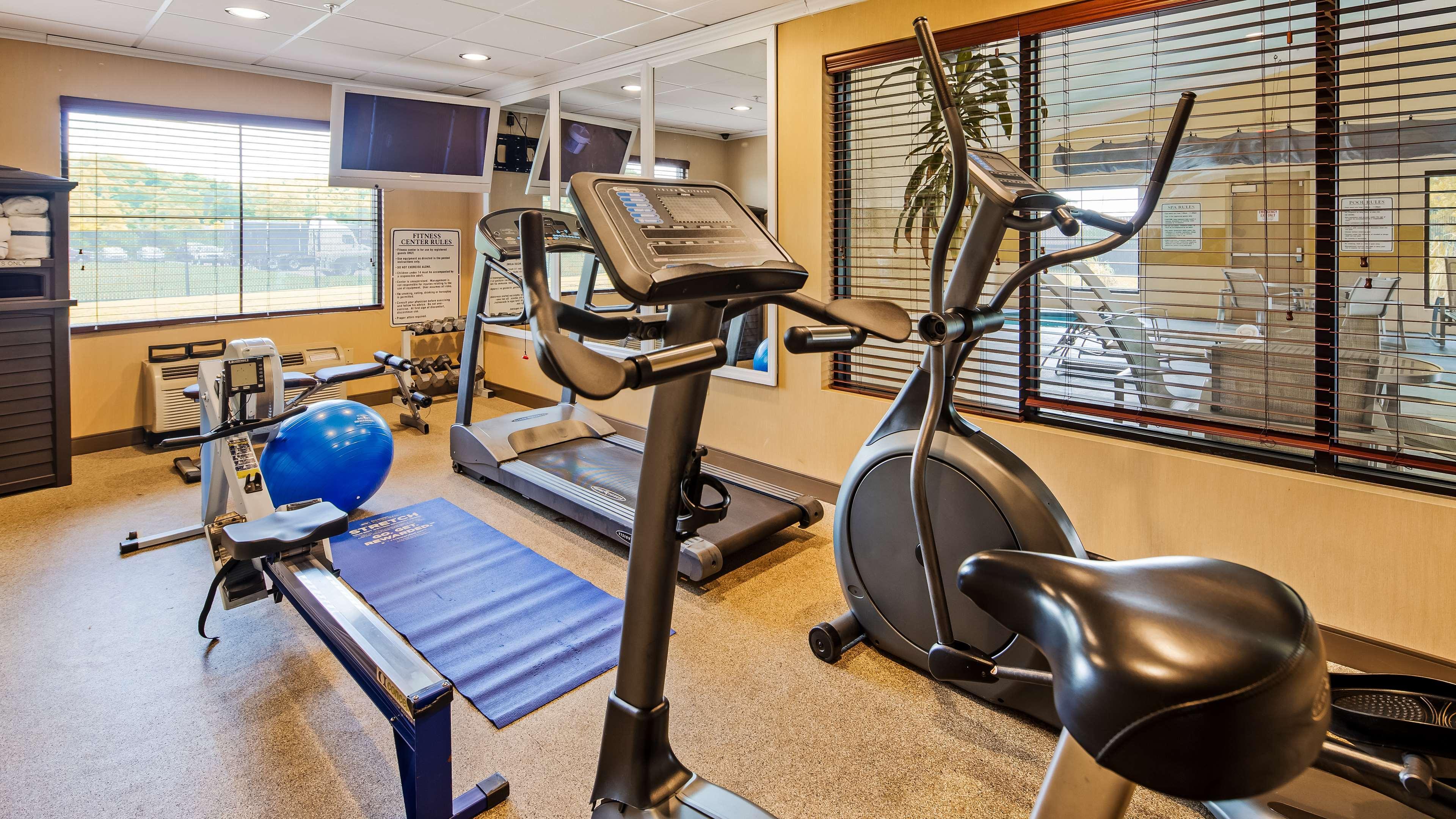 Best Western Plus Strawberry Inn & Suites Knoxville Extérieur photo