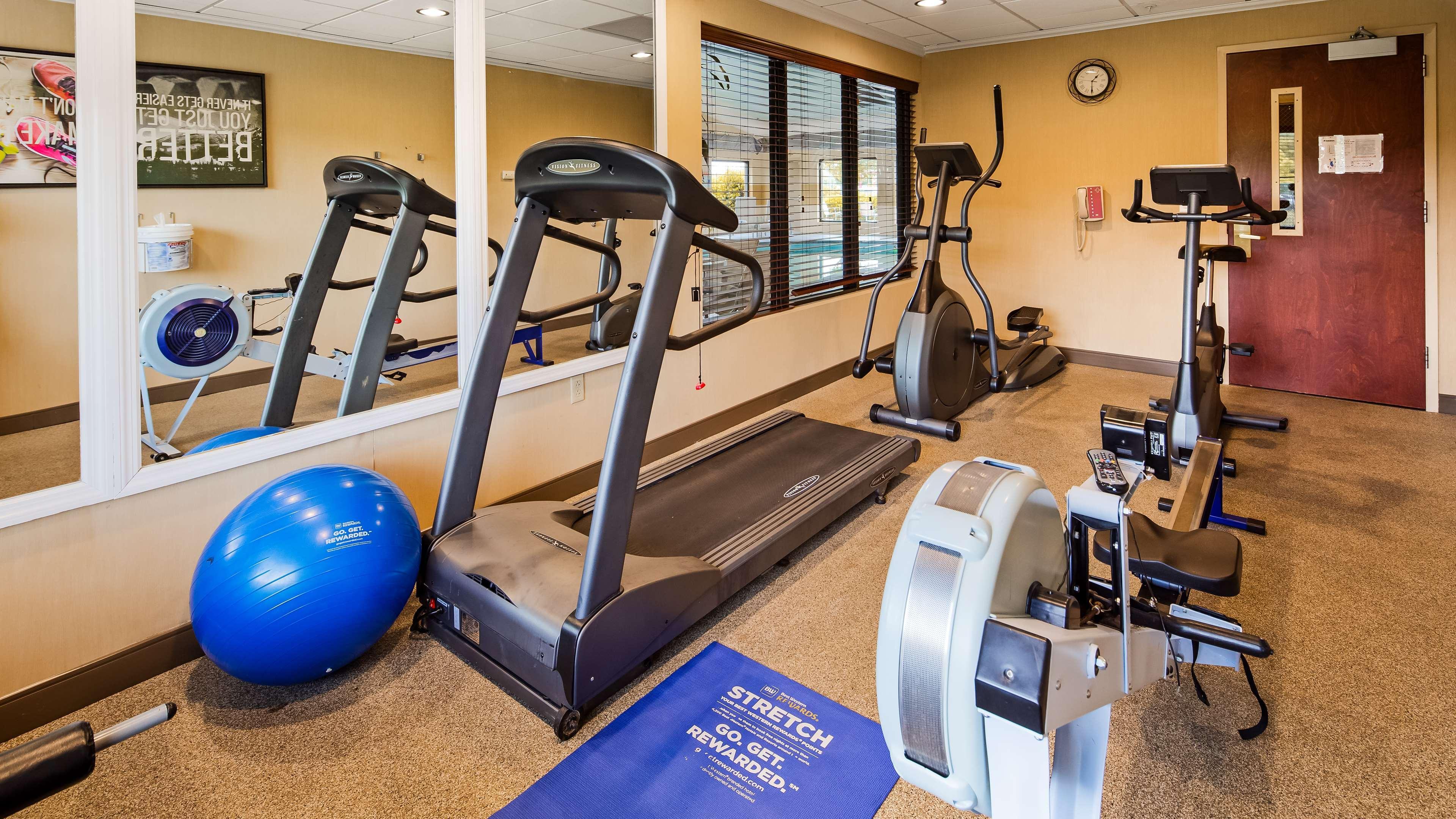 Best Western Plus Strawberry Inn & Suites Knoxville Extérieur photo