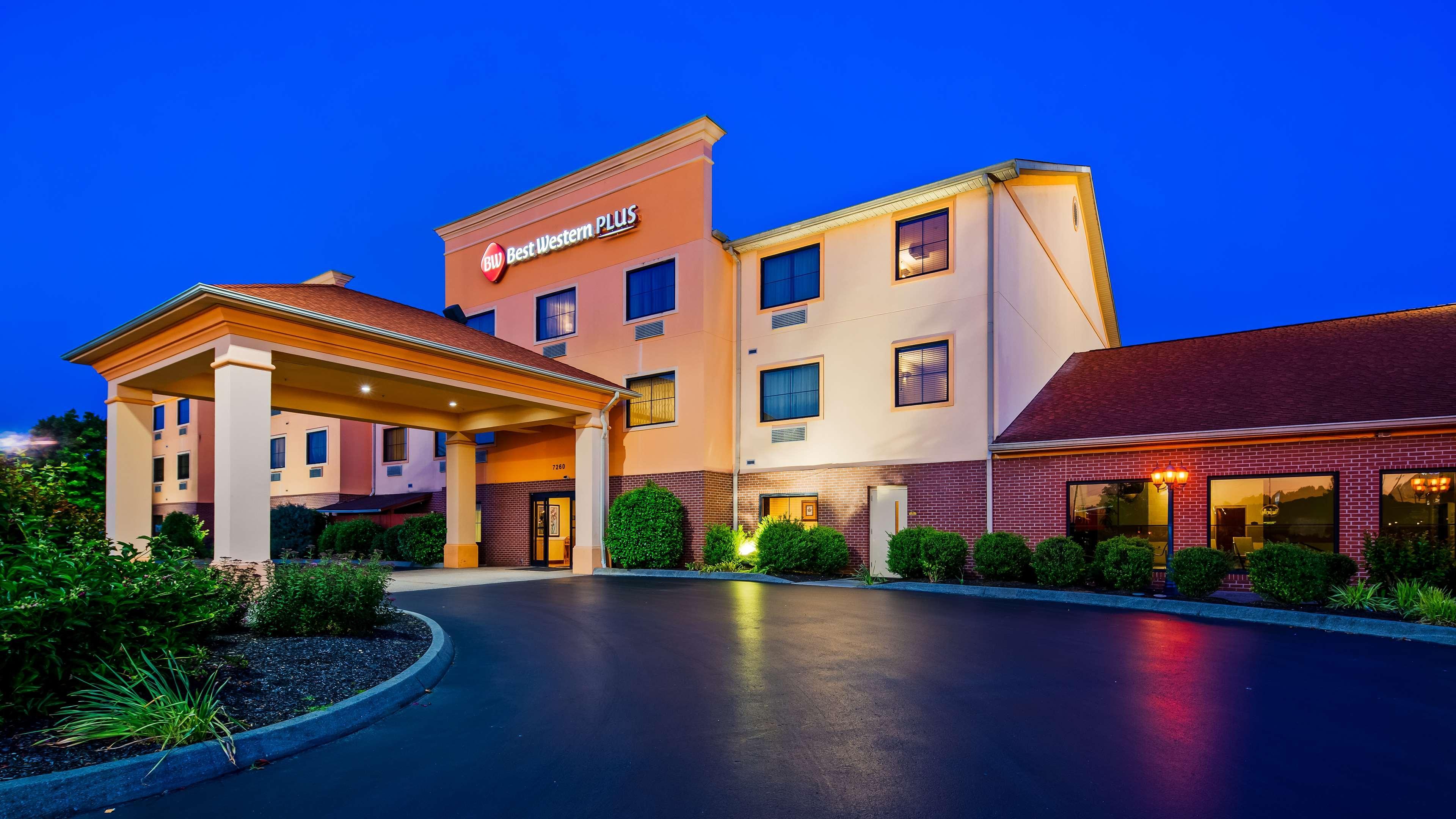 Best Western Plus Strawberry Inn & Suites Knoxville Extérieur photo