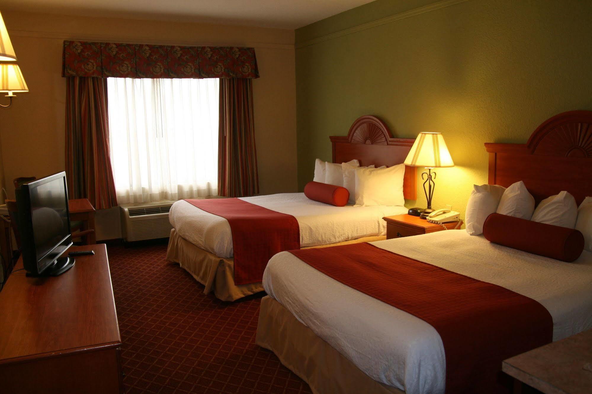 Best Western Plus Strawberry Inn & Suites Knoxville Extérieur photo