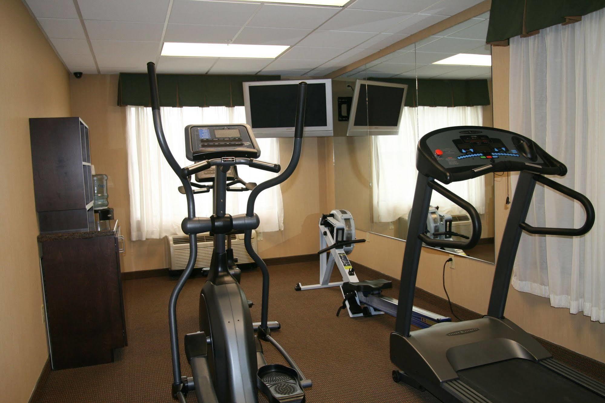 Best Western Plus Strawberry Inn & Suites Knoxville Extérieur photo